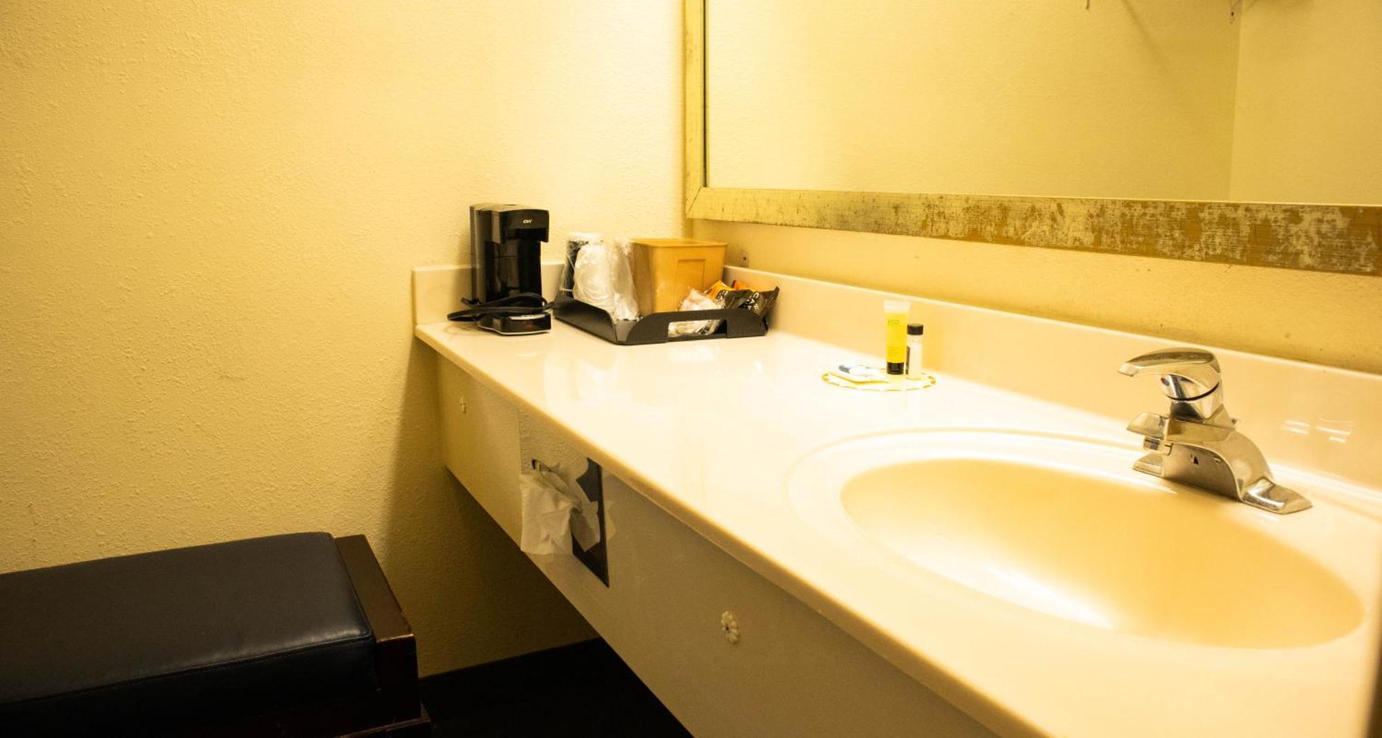 Executive Inn Yanceyville Eksteriør billede